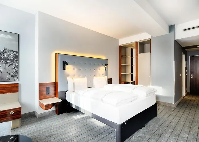 Premier Inn Koln City Mediapark